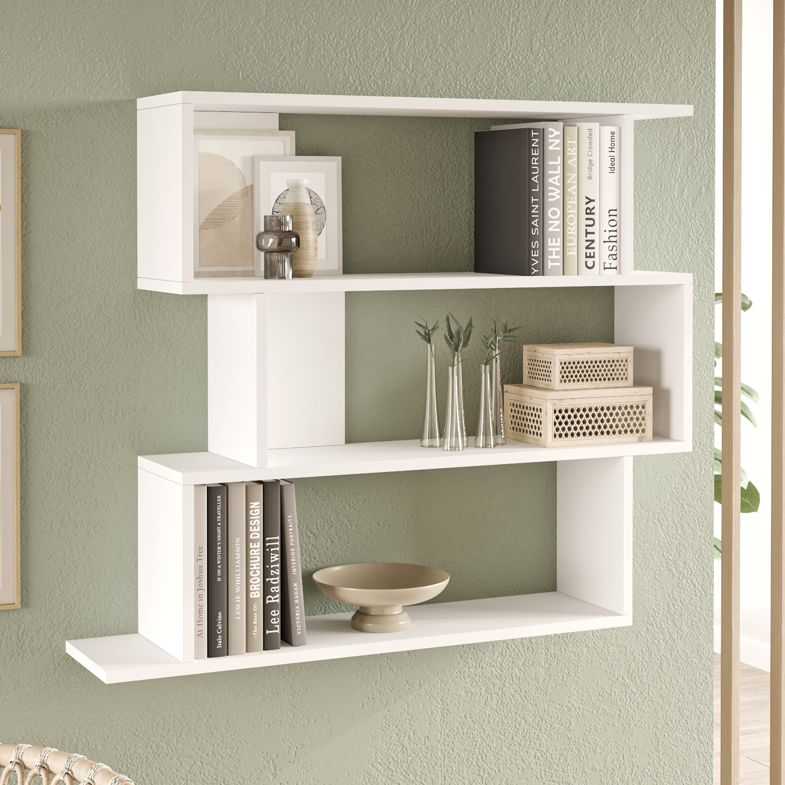 Montaj raft decorativ