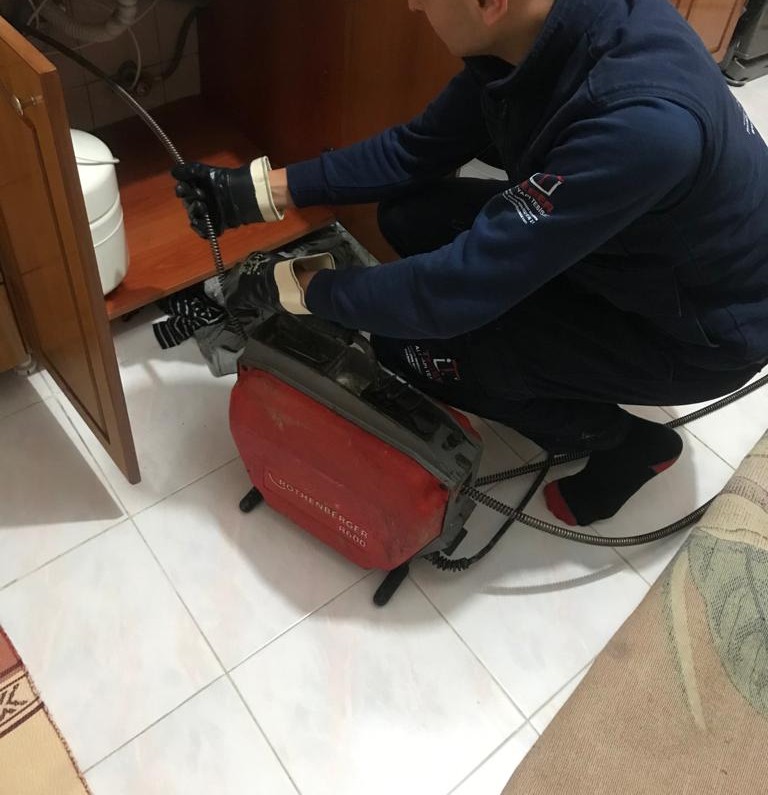 Desfundare canalizare